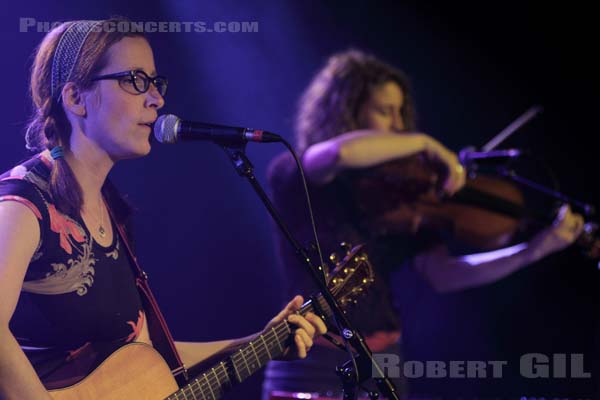 LAURA VEIRS AND THE HALL OF FLAMES - 2011-02-20 - PARIS - La Maroquinerie - 